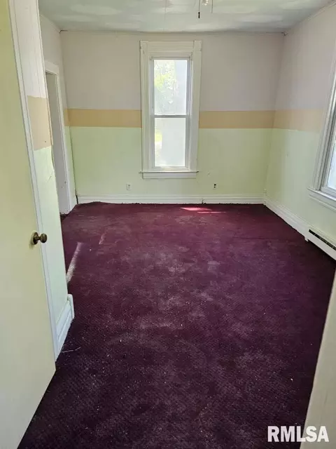 Bedroom - 300 W Prairie St, Camp Point, IL 62320 photo 1 of 1