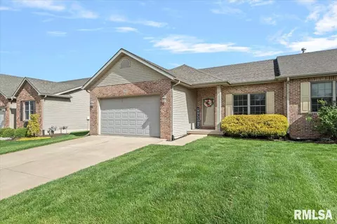 3303 Mackinaw Ln, Springfield, IL 62711 photo 2