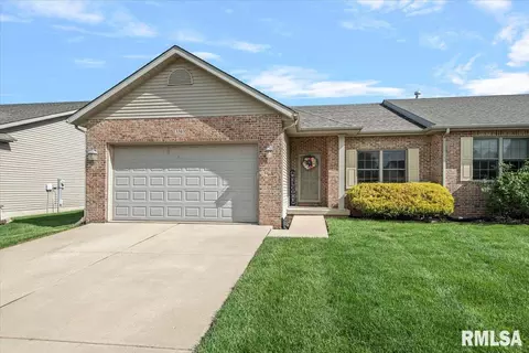 3303 Mackinaw Ln, Springfield, IL 62711