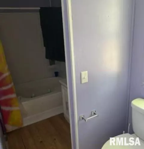 2231 N 4th St, Springfield, IL 62702 photo 5
