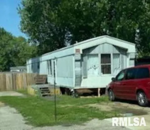 2231 N 4th St, Springfield, IL 62702