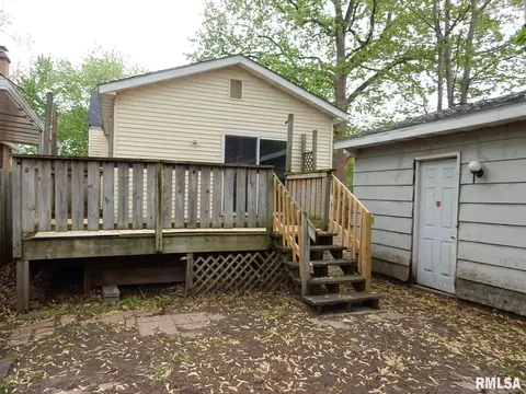 Exterior - 1411 N Franklin Ave, Springfield, IL 62702 photo 2 of 2