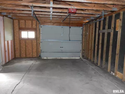 Other - 1411 N Franklin Ave, Springfield, IL 62702 photo 4 of 9