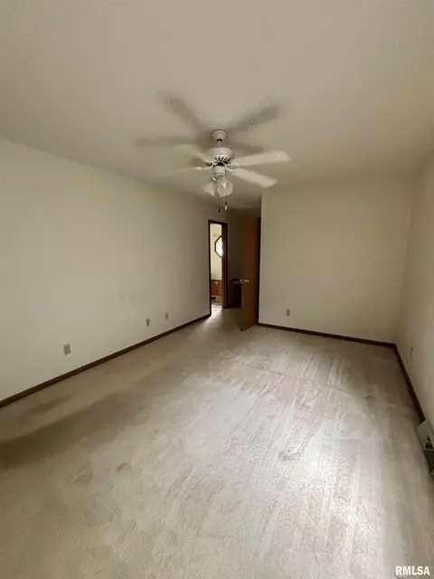 1212 Mildred Ct, Springfield, IL 62712 photo 18