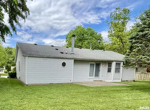 1212 Mildred Ct, Springfield, IL 62712 photo 4