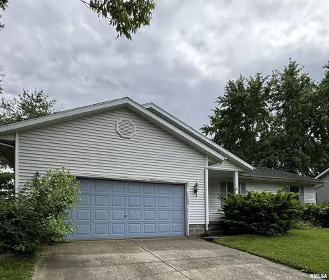 1212 Mildred Ct, Springfield, IL 62712 photo 5