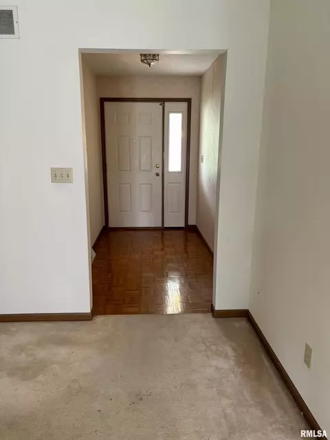 1212 Mildred Ct, Springfield, IL 62712 photo 15