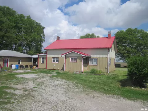 9482 Cr 3800 E Rd, Mason City, IL 62664