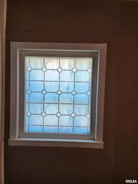 Entry Way - 1921 S Spring St, Springfield, IL 62704 photo 1 of 1