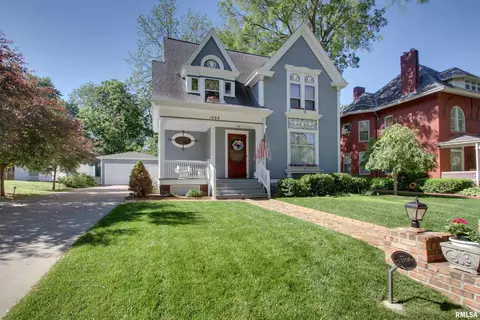 1666 Jersey St, Quincy, IL 62301