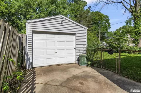 2501 S Lowell Ave, Springfield, IL 62704 photo 28