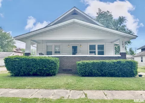 103 N Ohio Ave, Abingdon, IL 61410