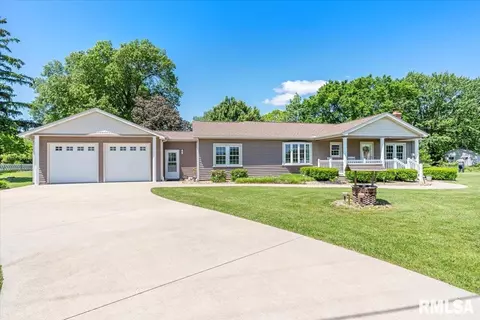 4157 N Walnut Street Rd, Springfield, IL 62707