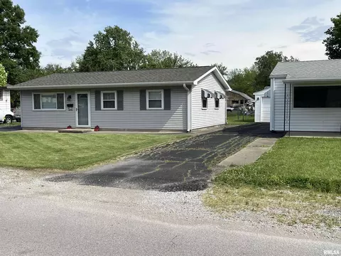 1041 Centre St, Springfield, IL 62704 photo 2