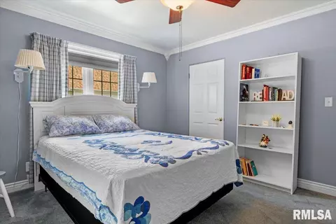 Bedroom - 1239 Monument Ave, Springfield, IL 62702 photo 2 of 5