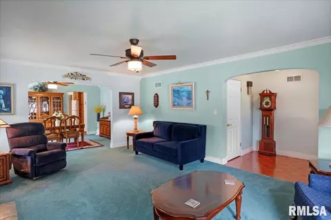 Other - 1239 Monument Ave, Springfield, IL 62702 photo 3 of 18