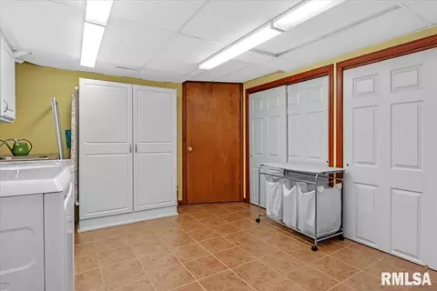 Other - 1239 Monument Ave, Springfield, IL 62702 photo 17 of 18
