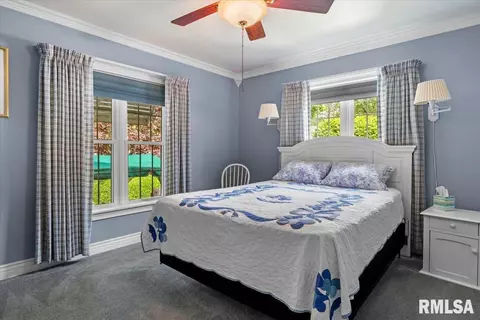Bedroom - 1239 Monument Ave, Springfield, IL 62702 photo 1 of 5