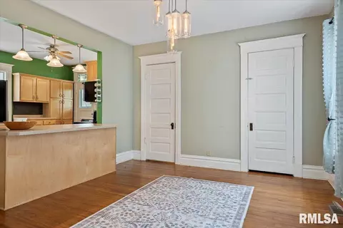 822 S Douglas Ave, Springfield, IL 62704 photo 9
