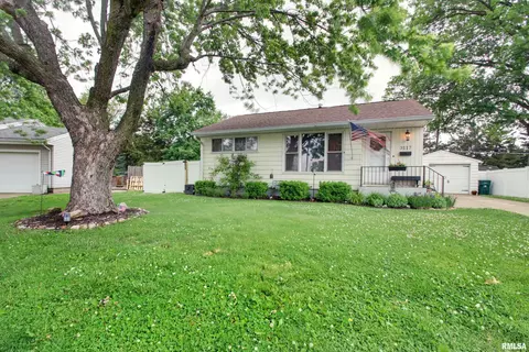 3117 N College Ave, Quincy, IL 62301