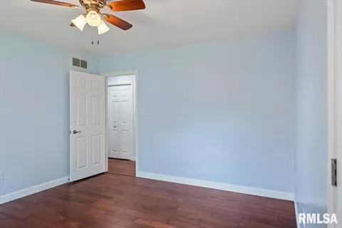 1607 Thornhill Dr, Springfield, IL 62711 photo 24