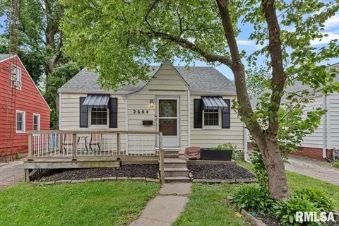 2604 Price Ave, Springfield, IL 62704