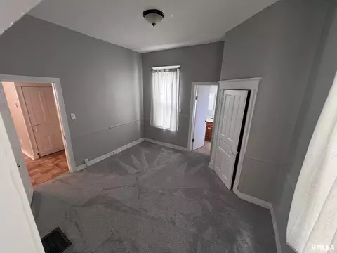 Bedroom - 1312 N 3rd St, Springfield, IL 62702 photo 2 of 3
