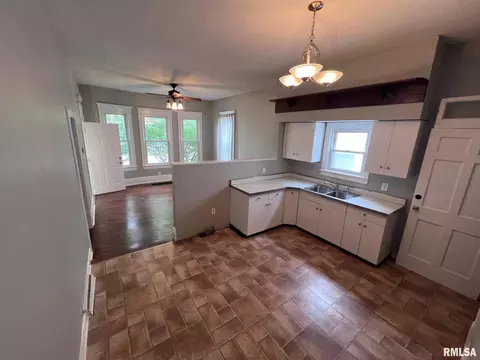 Kitchen - 1312 N 3rd St, Springfield, IL 62702 photo 1 of 1