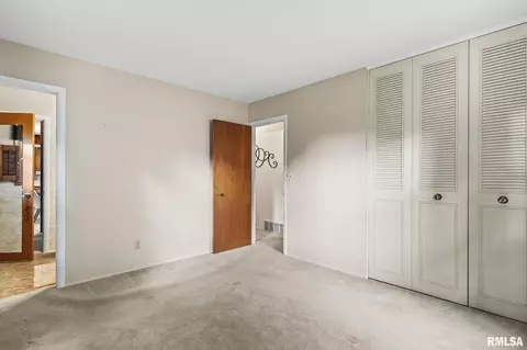 21 Foresters Ln, Springfield, IL 62704 photo 19