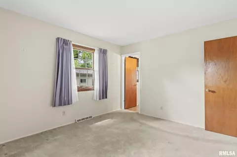 21 Foresters Ln, Springfield, IL 62704 photo 17