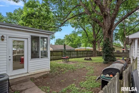 2024 Cambridge Rd, Springfield, IL 62704 photo 32