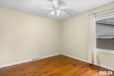 2213 Croydon Dr, Springfield, IL 62703 photo 17