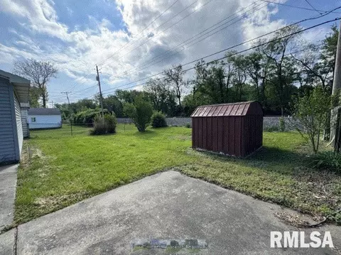 2338 Ramsey Ave, Springfield, IL 62702 photo 3