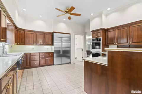 Kitchen - 1044 Williams Blvd, Springfield, IL 62704 photo 1 of 5