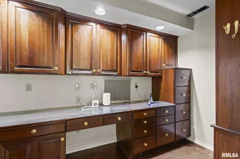 Other - 1044 Williams Blvd, Springfield, IL 62704 photo 3 of 11