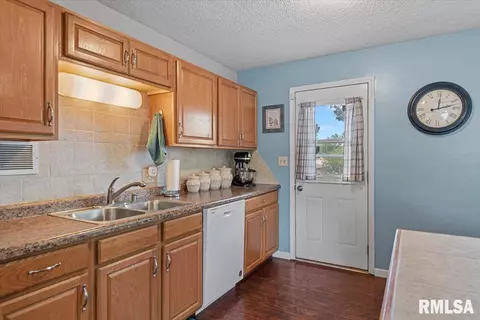 26 Groton Dr, Springfield, IL 62702 photo 12