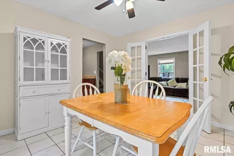 25 Claymont Ct, Springfield, IL 62704 photo 7