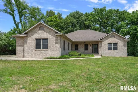 8065 Mechanicsburg Rd, Springfield, IL 62712