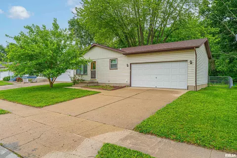 133 Buckhorn Dr, Springfield, IL 62707