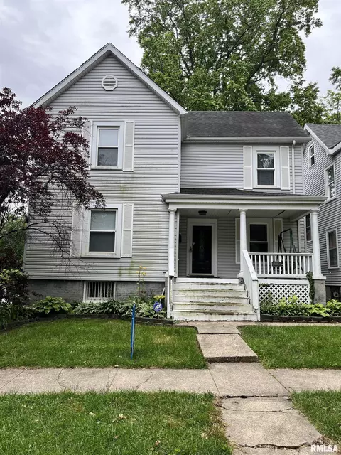 626 W Edwards St, Springfield, IL 62704