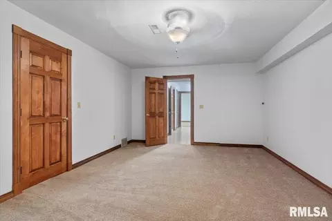 105 Timberridge Dr, Springfield, IL 62702 photo 27