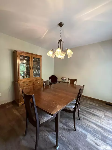Dining - 131 E Willard St, Wataga, IL 61488 photo 3 of 5