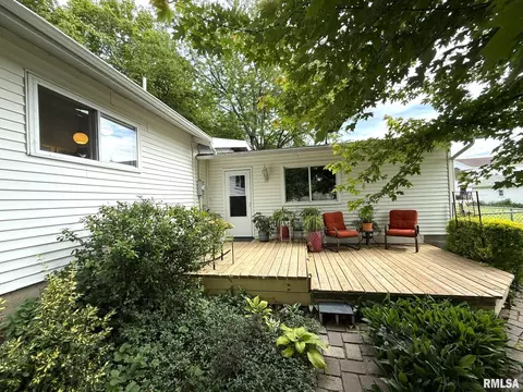 Exterior - 131 E Willard St, Wataga, IL 61488 photo 3 of 12