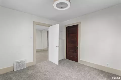 Bedroom - 2352 E Converse Ave, Springfield, IL 62702 photo 4 of 7