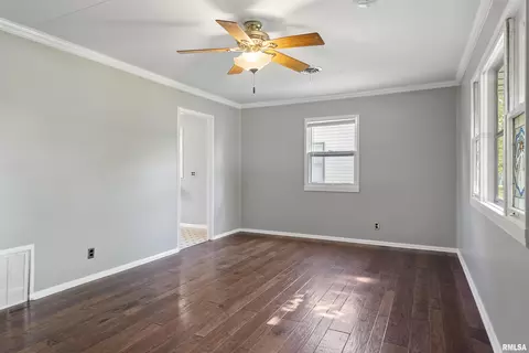 Living - 1608 N 21st St, Springfield, IL 62702 photo 1 of 4