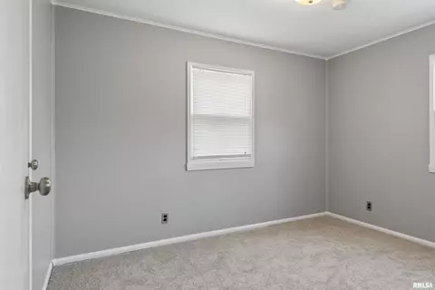 Bedroom - 1608 N 21st St, Springfield, IL 62702 photo 4 of 6