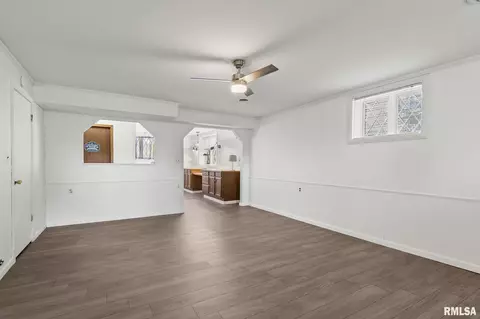 Living - 2236 Warson Rd, Springfield, IL 62704 photo 7 of 7