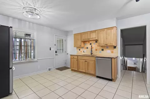 Other - 2236 Warson Rd, Springfield, IL 62704 photo 4 of 10
