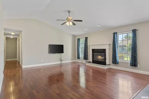 104 Messina Dr, Springfield, IL 62703 photo 7
