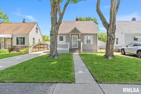 Other - 2036 N 22nd St, Springfield, IL 62702 photo 3 of 10